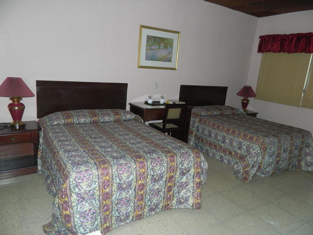 Hotel Vanderbilt Managua Room photo